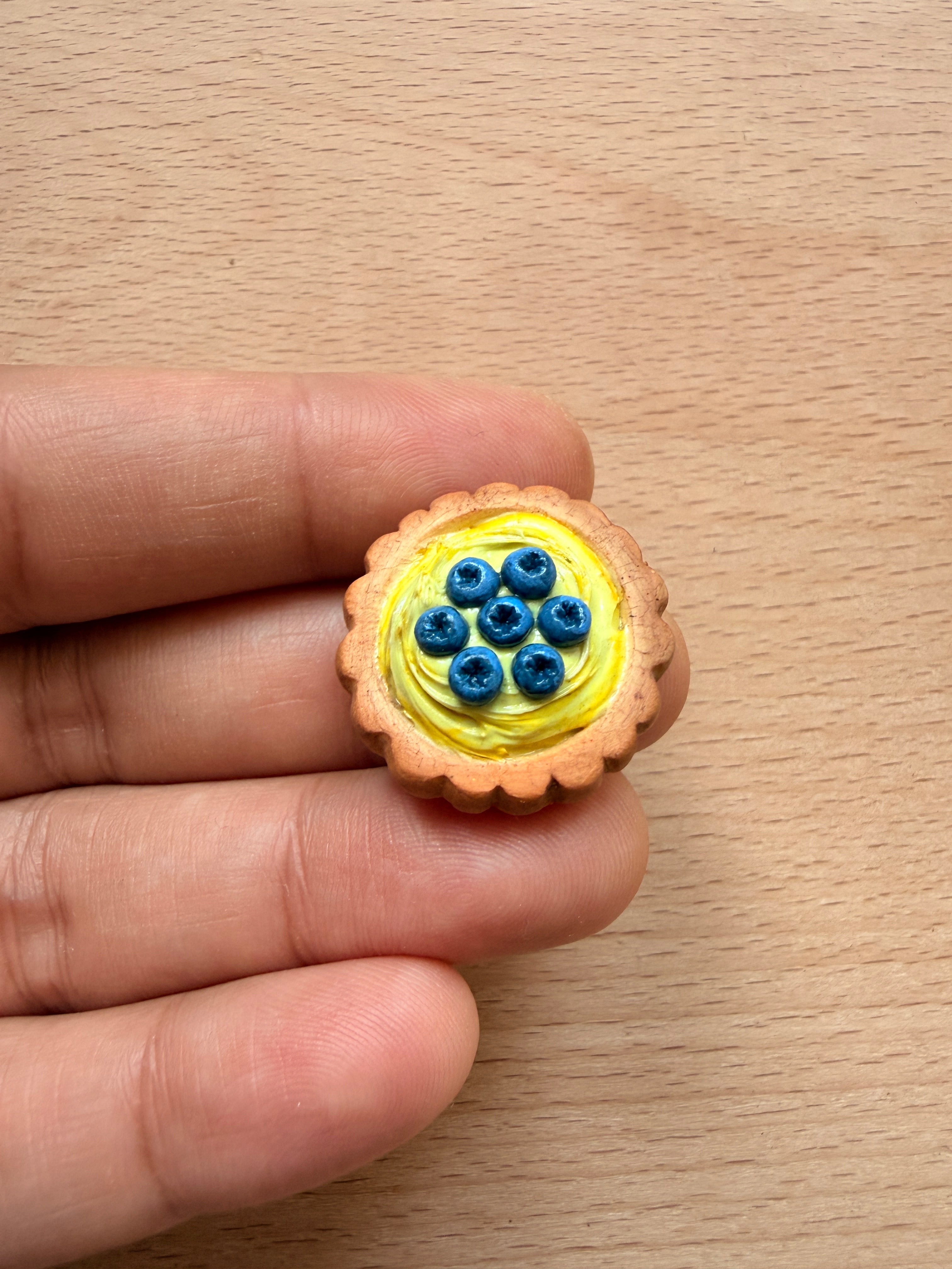Cute tart fridge magnet